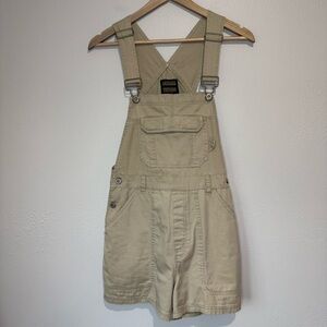 SQUEEZE Khaki Overall Shorts — Size M